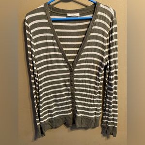 Snap button cardigan